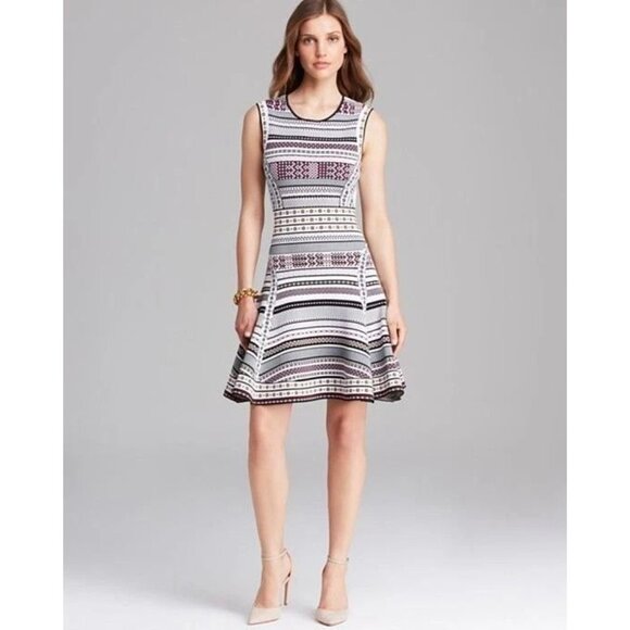 Diane von Furstenberg DVF ELEANOR Jacquard A Line Dress Banded Dot $498 Small - Picture 2 of 8
